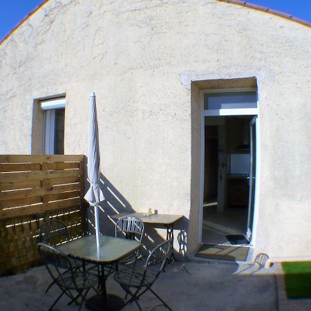 Joli appartement à 20 minutes de Montpellier Vailhauques Esterno foto